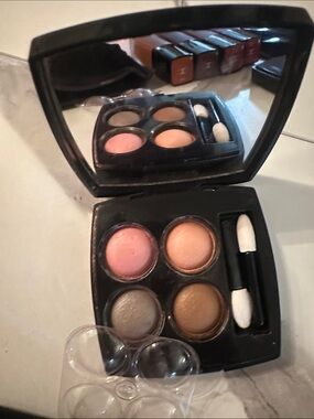 New CHANEL Vintage Eye shadow duo blush . Chanel  4 lipsticks